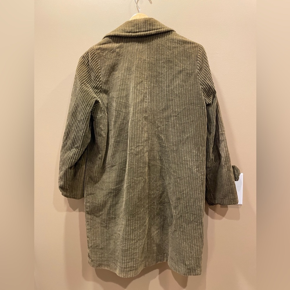 Vintage olive Corduroy coat - Picture 9 of 9
